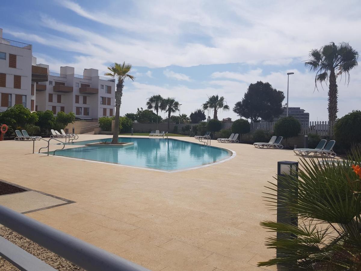 Residencial Los Martines เอลเมดาโน ภายนอก รูปภาพ